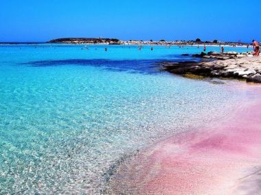 Κρήτη: Αναμένεται αύξηση 4% στον αριθμό των τουριστών το 2016
