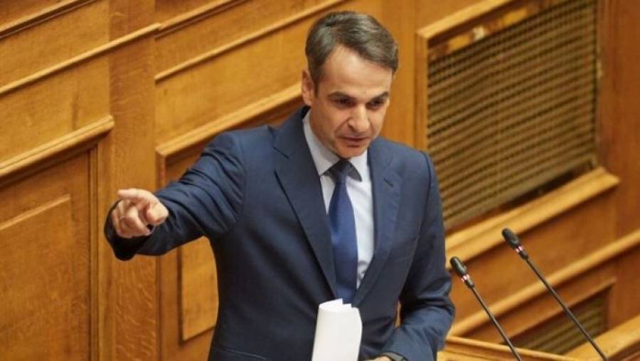Μητσοτάκης- Τσίπρας: Αλληλοκατηγορίες στη Βουλή με... φόντο Μενδώνη- Λιγνάδη