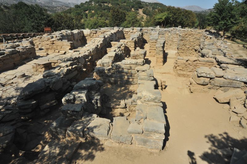 Ζώμινθος: Το μινωικό ανάκτορο του βουνού