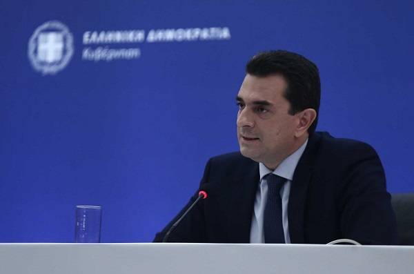 Σκρέκας: Εξαντλήσαμε τις δυνατότητες στήριξης νοικοκυριών κι επιχειρήσεων
