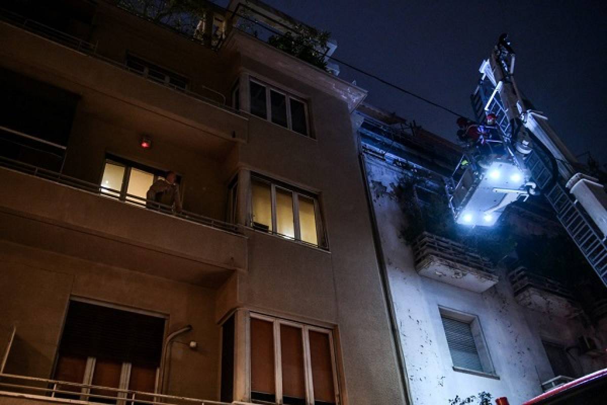 Φωτιά στο Κολωνάκι: Χήρα πρώην υπουργού η νεκρή ηλικιωμένη