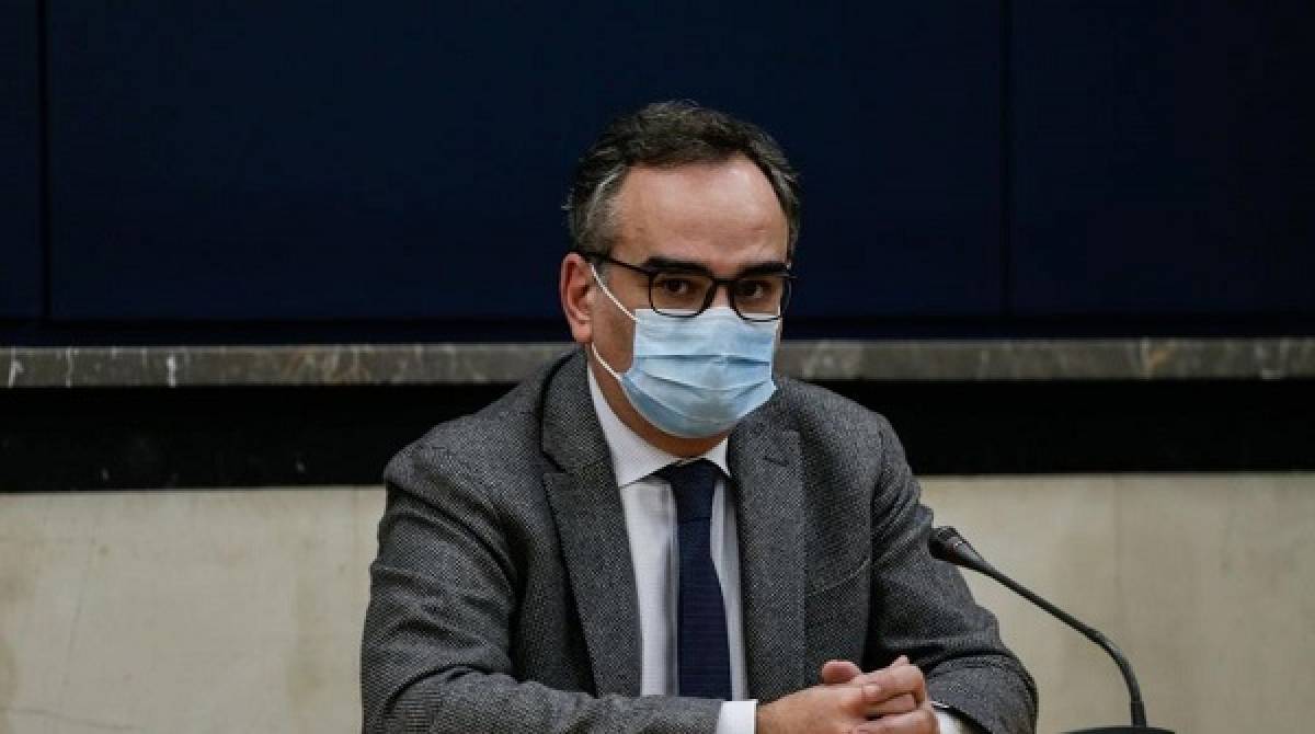Κοντοζαμάνης: Δεν είμαστε στο τρίτο κύμα-Προετοιμαζόμαστε για τα απαισιόδοξα σενάρια