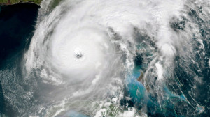 Απειλεί τις ΗΠΑ ο τυφώνας Ίαν- Αναβαθμίστηκε στην κατηγορία 4