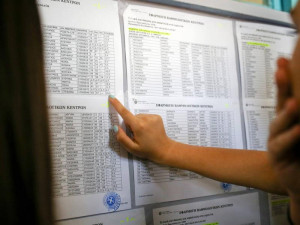 Κεραμέως: Πότε θα ανακοινωθούν οι βάσεις εισαγωγής-Τι αλλάζει στο ολοήμερο