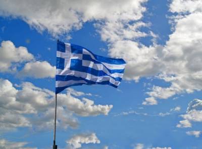 FT: Ισχυρό ενδιαφέρον για το πλαίσιο φορολογικής κατοικίας στην Αθήνα