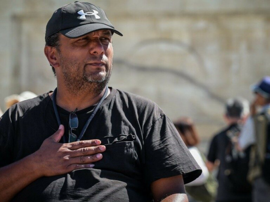 Όπως ακριβώς αρμόζει στη «φαιδρά πορτοκαλέα»