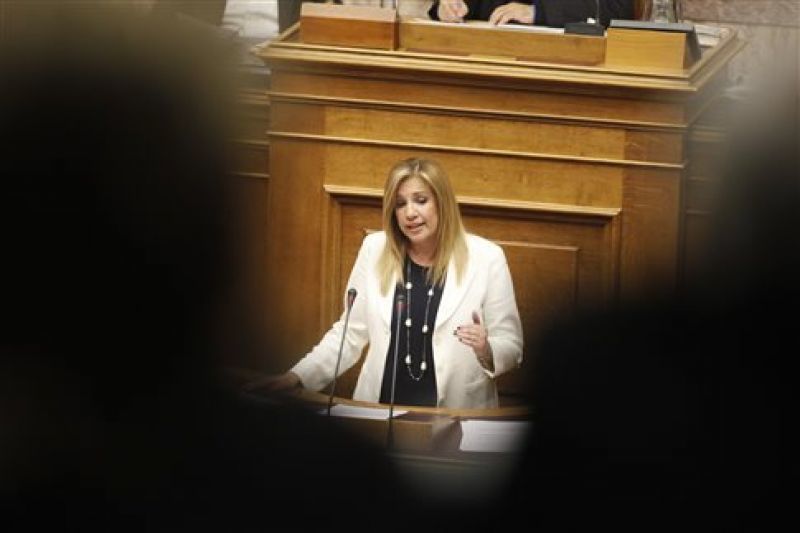 Γεννηματά: Καταργήστε τις 13 παρεμβάσεις με ένα νόμο και ένα άρθρο