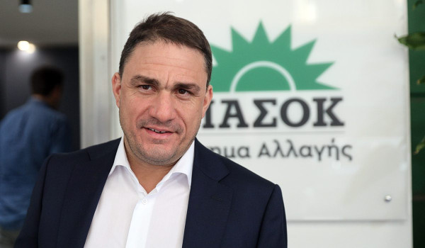 Απάντηση Τσουκαλά σε Μαρινάκη: Σταματήστε τον κατήφορο