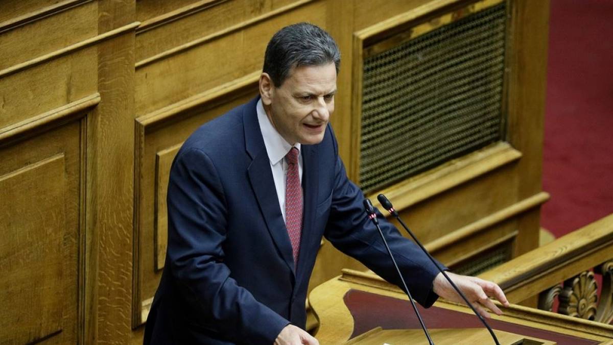 Προϋπολογισμός: Πακέτο μέτρων €1,2 δισ. - Στο 3,56% το πλεόνασμα