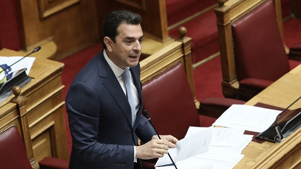 Πλαφόν 5 ευρώ στις μηνιαίες πάγιες χρεώσεις των λογαριασμών ρεύματος