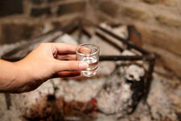 Οι παράνομοι λουλάδες και το δημόσιο ταμείο