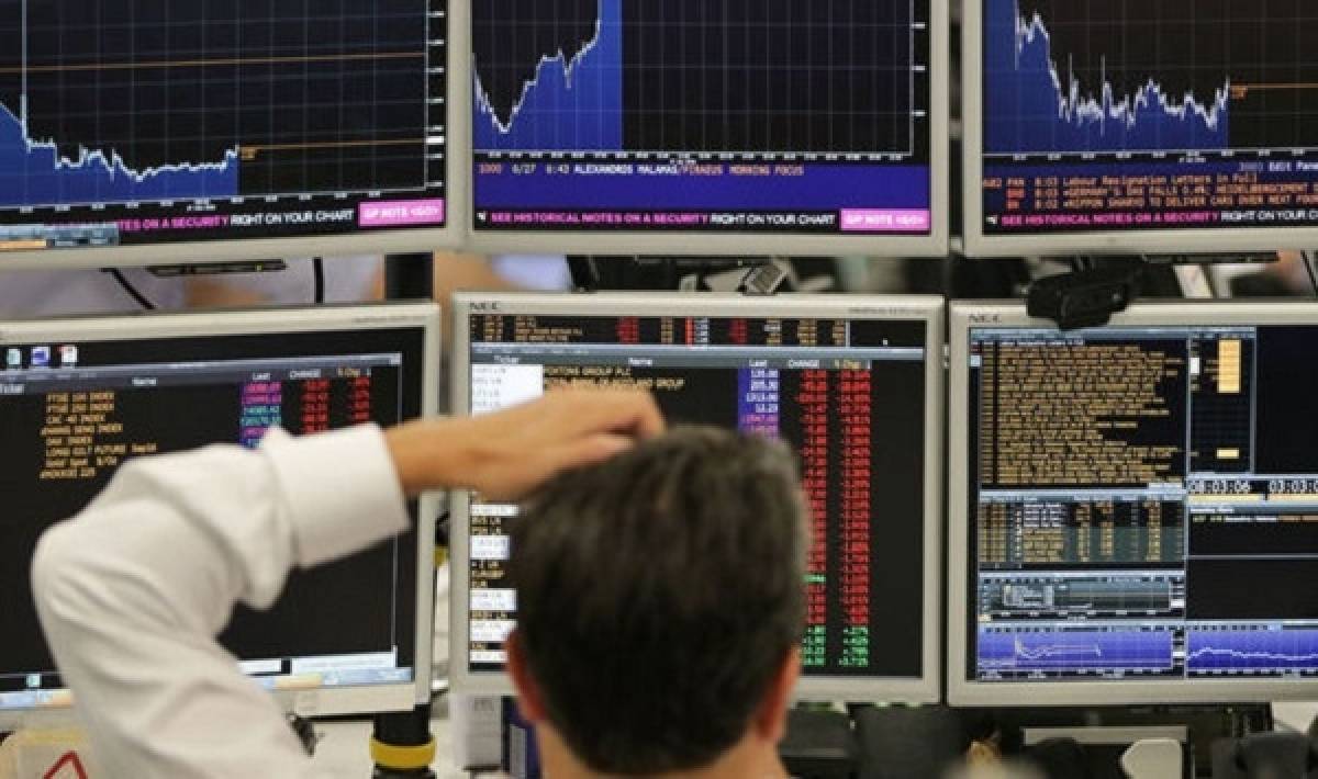 Πιέσεις στα ευρωπαϊκά χρηματιστήρια λόγω κοροναϊού