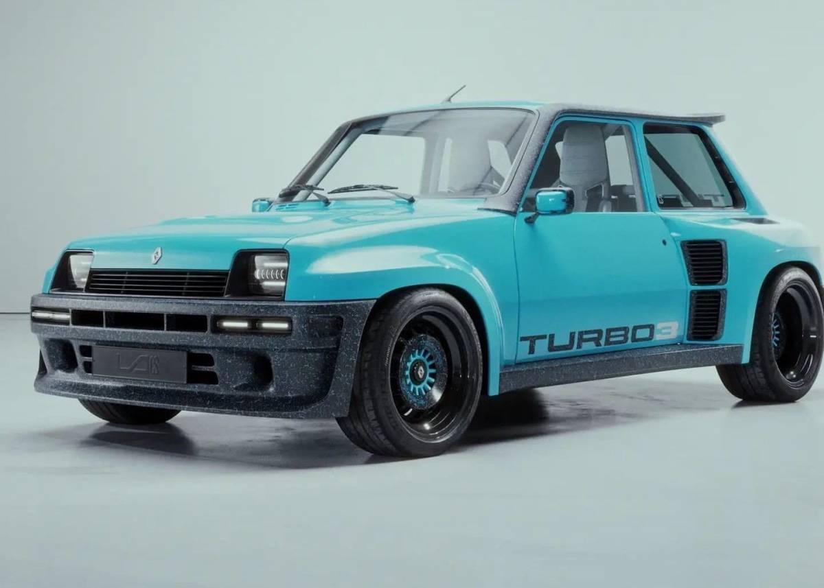 To Renault 5 ανεβάζει ταχύτητα και αποδίδει 400 ίππους