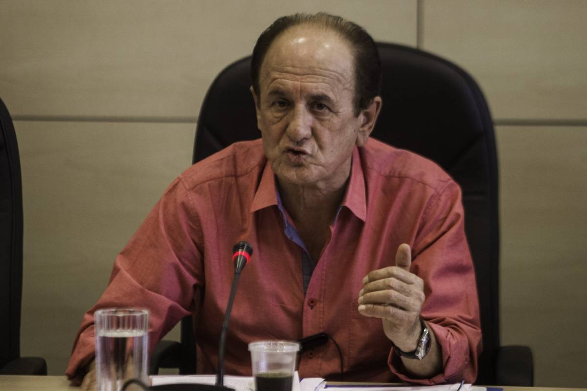Επίθεση Λυμπερόπουλου στον Μητσοτάκη για την Uber