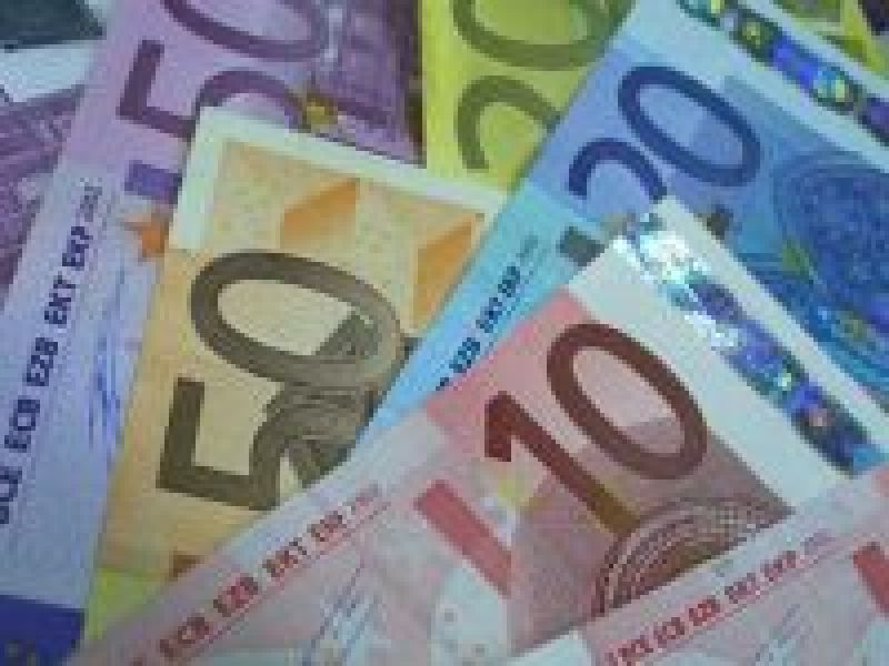 Μείζον θέμα η αναδιάρθρωση του ελληνικού χρέους – Ποιοι τη θέλουν, γιατί και πως...