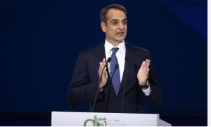 «Ντέρμπι» στη Δυτική Μακεδονία: Στήριξη Μητσοτάκη στον Κασαπίδη