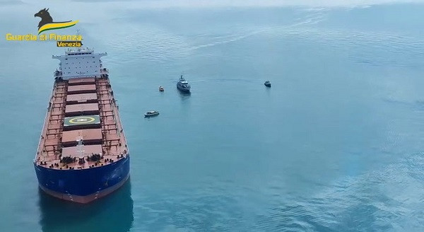 Κοκαΐνη αξίας €150 εκατ. βρέθηκε σε ελληνόκτητο πλοίο στη Βενετία