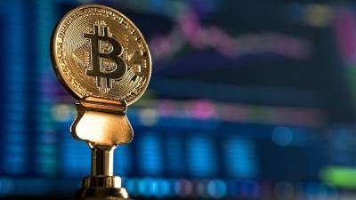 Συνεχίζεται η «κατρακύλα» του bitcoin-Πού οφείλεται η πτώση του κρυπτονομίσματος