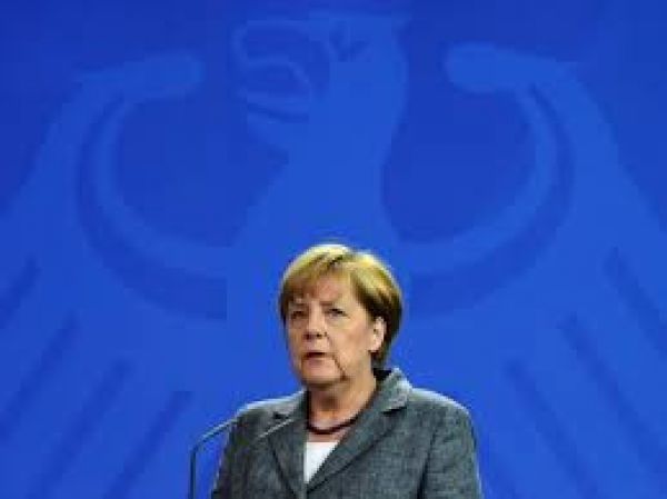 To 40% των Γερμανών θέλει παραίτηση της Μέρκελ