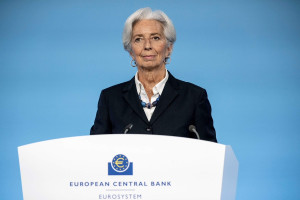 ΕΚΤ: Σταθερά επιτόκια με το ενδιαφέρον στα… μηνύματα μείωσης