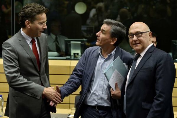 Σε εξέλιξη το «μίνι» Eurogroup-Δεν αναμένεται συμφωνία σήμερα-H πρόταση των δανειστών
