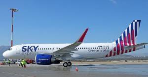 Η SKY express μετέφερε το Άγιο Φως σε 6 ελληνικούς προορισμούς