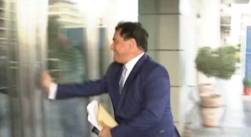 Νέα Δημοκρατία: Ίδρωσε ο Γεωργιάδης για τις υπογραφές-«Τις βρήκα, πάω»
