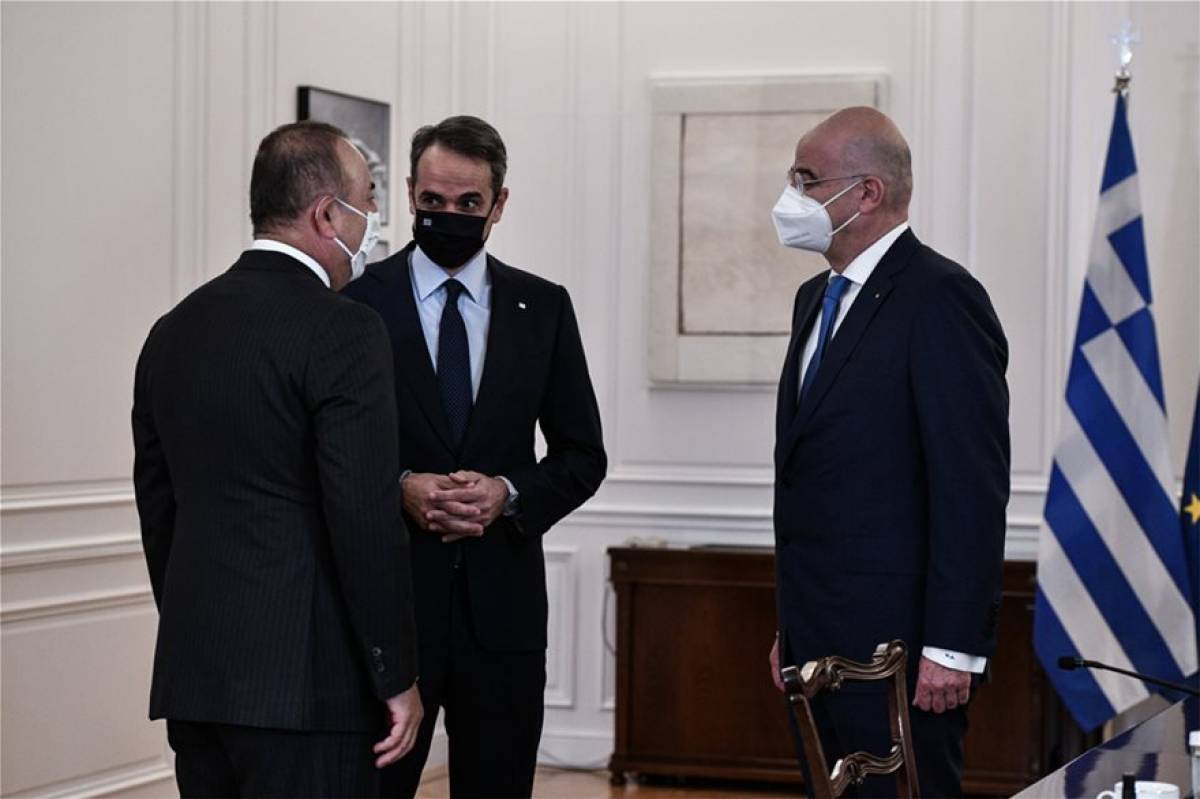 Μητσοτάκης- Τσαβούσογλου: Αμοιβαία βούληση για θετική ατζέντα