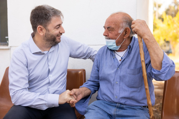 Ανδρουλάκης: Το ΠΑΣΟΚ θα αναγεννήσει το Εθνικό Σύστημα Υγείας