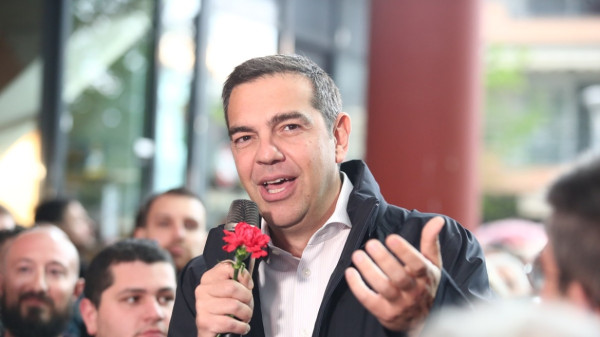 Τσίπρας: Καλούμε κάθε πολίτη να προσέλθει στις κάλπες