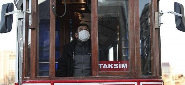Τουρκία: 97 νεκροί και 4.789 νέα κρούσματα σε 24 ώρες