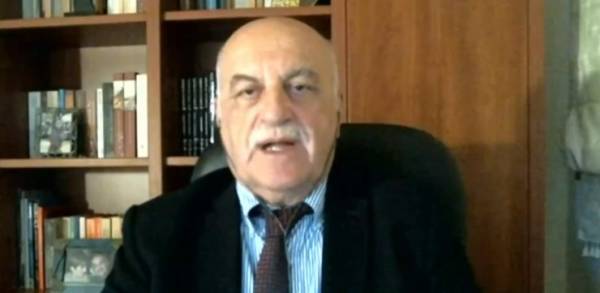 Τζανάκης: Το καλό και το κακό σενάριο για την πανδημία