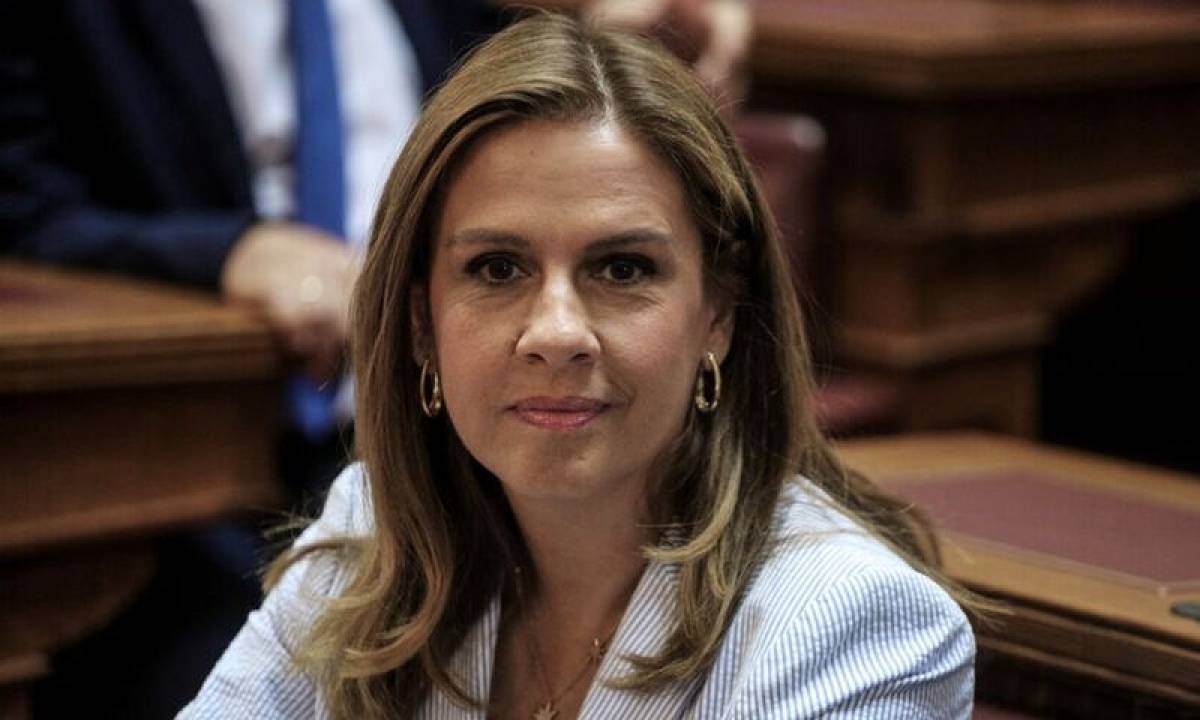 Ράπτη-Εμβολιασμοί: Σύντομα αποφάσεις για τα παιδιά άνω των 15 ετών