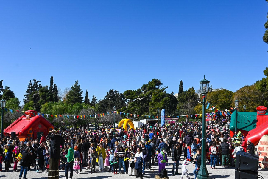 Δήμος Αθηναίων: Έστησε μεγάλη παιδική αποκριάτικη γιορτή στο Ζάππειο!