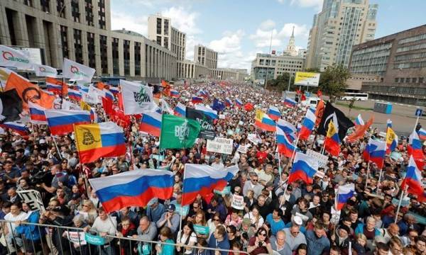 Ρωσία: 1.373 προσαγωγές στη διαδήλωση για τις ελεύθερες εκλογές