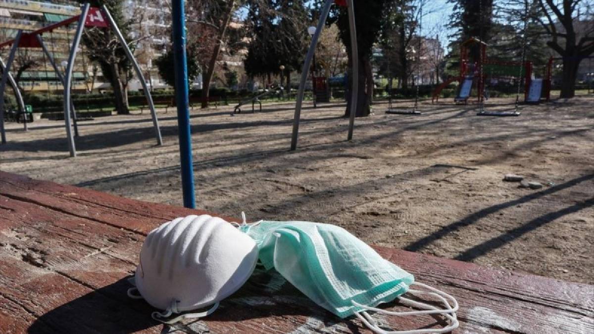 Πότε βγάζουμε τις μάσκες-Πότε θα χρειαστεί τρίτη δόση εμβολίου