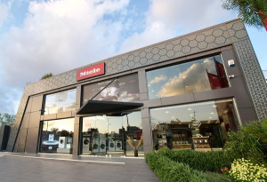 Η Miele Hellas εγκαινίασε το ανακαινισμένο της κατάστημα στο Ηράκλειο