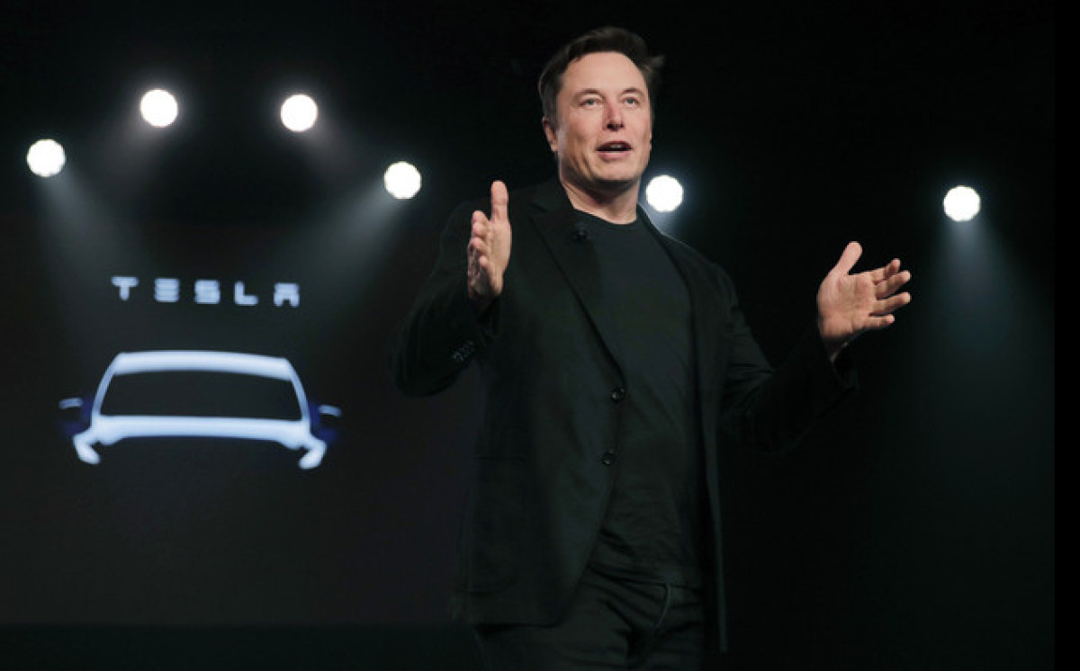 Αριθμός-ρεκόρ ιδιοκτητών Tesla ανταλλάσουν τα αυτοκίνητά τους για άλλες μάρκες