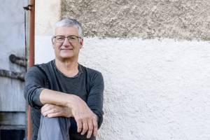 Ο Βαγγέλης Θεοδωρόπουλος κλείνει 30 χρόνια στη σκηνοθεσία με δύο παραστάσεις
