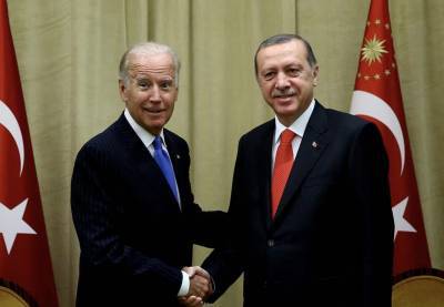 Süddeutsche Zeitung για σχέσεις ΗΠΑ-Τουρκίας: Ο Ερντογάν μπλόφαρε κι έχασε