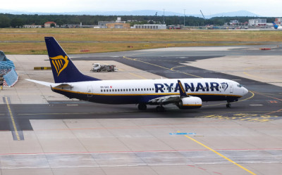 Υπ. Τουρισμού:Τι σχολιάζει για το κλείσιμο της βάσης της Ryanair