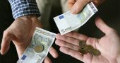 Με 23.000 αιτήσεις άνοιξε η αυλαία του κοινωνικού μερίσματος