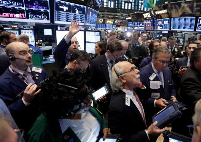 Ο Dow Jones «έσπασε» το φράγμα των 20.000 μονάδων