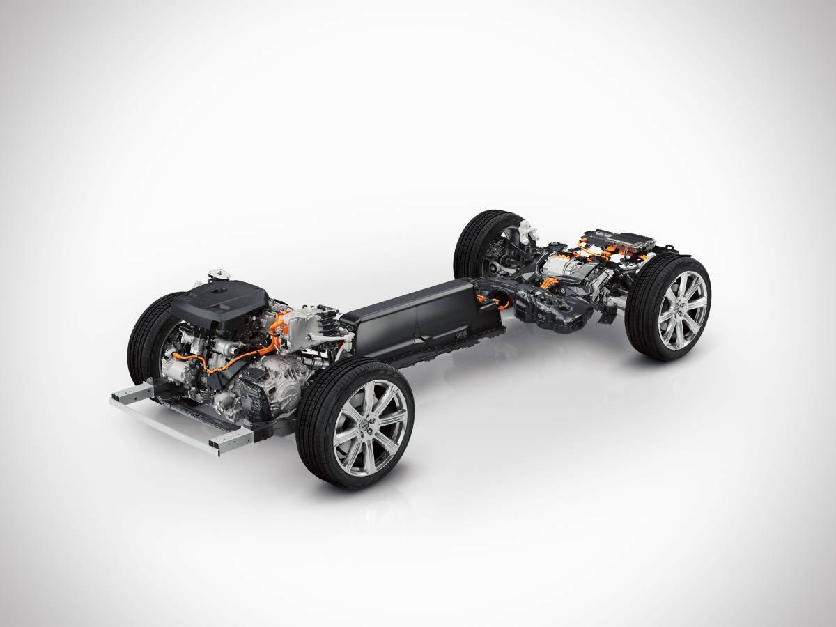 Volvo: Προχωράει σε συμφωνίες δισεκατομμυρίων δολαρίων για προμήθεια μπαταριών