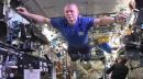 Διαστημικό... Mannequin Challenge! (video)