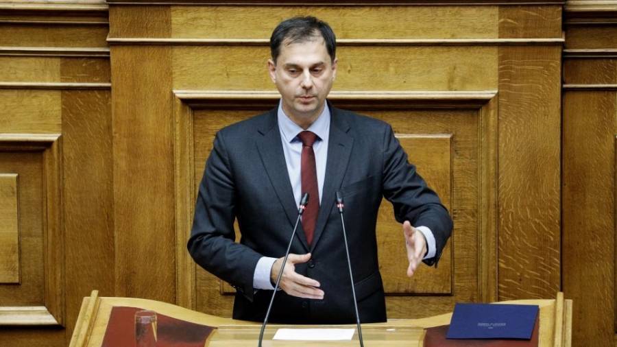 To σχέδιο στήριξης και επανεκκίνησης του τουρισμού παρουσίασε ο Θεοχάρης