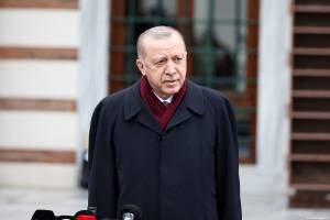 Ερντογάν: Νέες απολύσεις στην κεντρική τράπεζα-Σε ιστορικό χαμηλό η λίρα