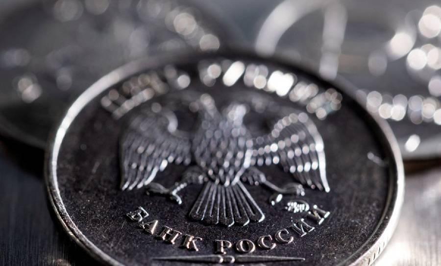 IIF: Τουλάχιστον 15% ύφεση στη Ρωσία το 2022