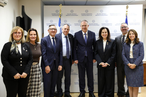 Θεοδωρικάκος: Πολύτιμο κεφάλαιο για την Ελλάδα οι βουλευτές της Διασποράς
