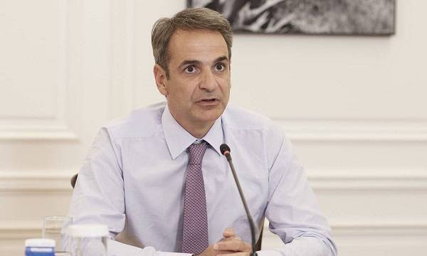 Επικοινωνία Μητσοτάκη με μαθητή που «σάρωσε» στις Πανελλαδικές, ενώ έχασε τους γονείς του